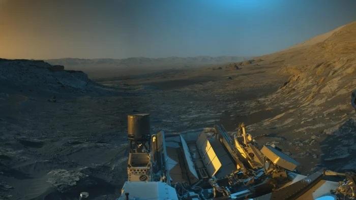 Насладете се на тази великолепна снимка на Марс, която „Кюриосити“ направи