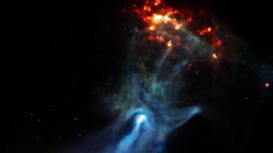 На 17 хил. светлинни години от нас една призрачна „ръка“ докосва космическа „стена“