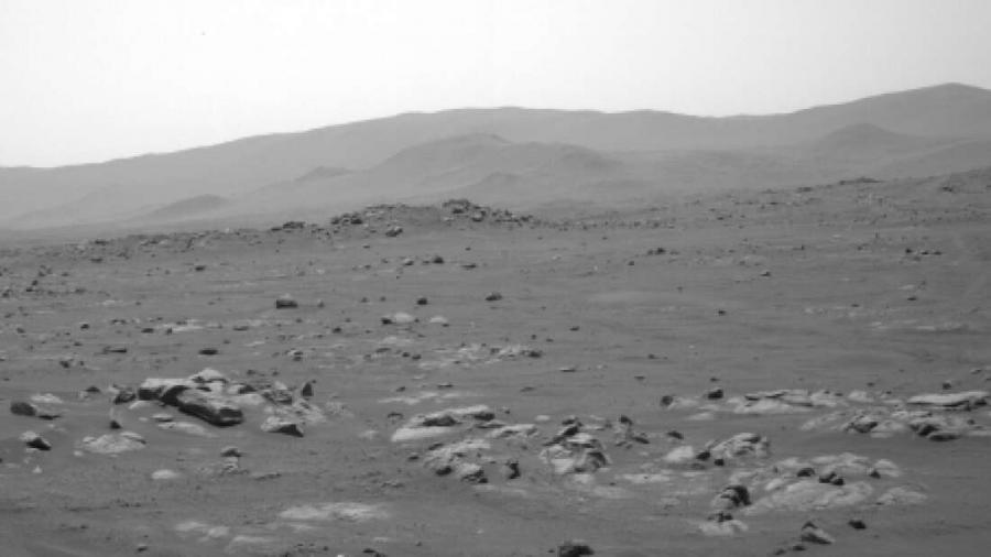 Вижте тези впечатляващи марсиански прашни дяволи край „Пърси“