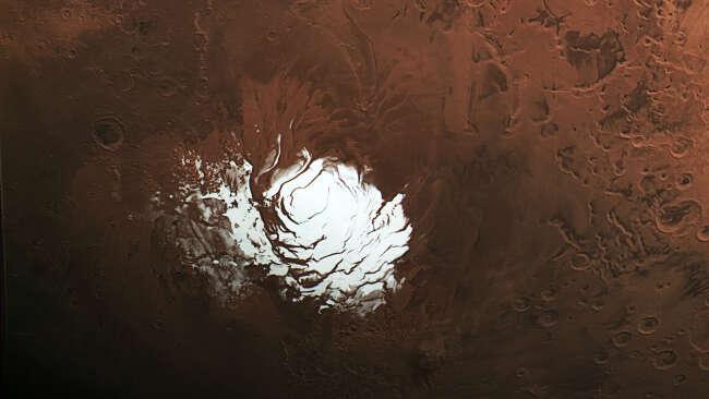 Подземните езера с течна вода на Марс вероятно са просто мираж
