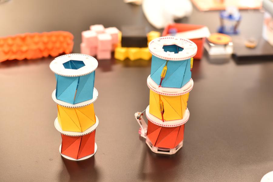 Инженерите проектират оригами структури, които променят формата и твърдостта си според нуждите