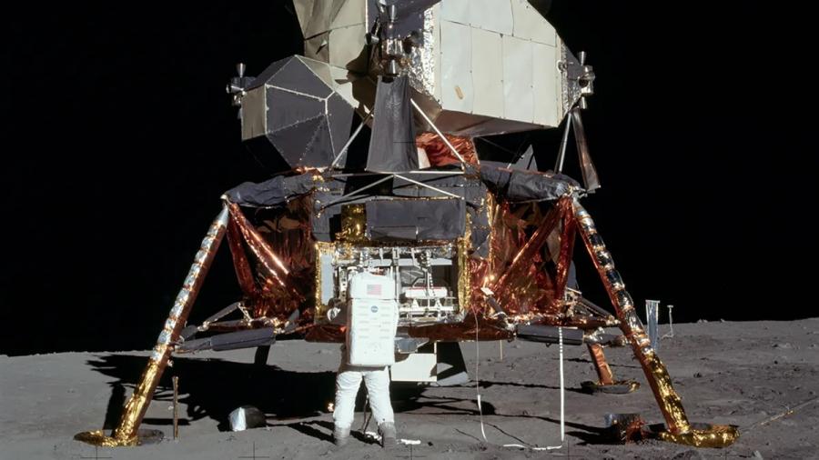 Няма глупави въпроси: Как астронавтите са излетели от Луната с подобно нещо?