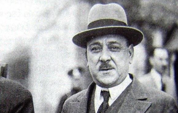 Мъж без жена пет пари не струва - Атанас Буров