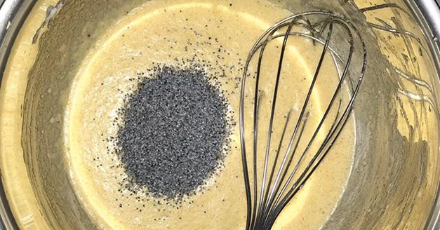 Един вкусен и полезен десерт: протеинови мъфини с лимон, кокос и маково семе