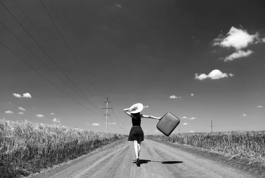 Необвързана съм, тъй като категорично отказвам да се примиря с нещо по-малко от необичайното. Точка