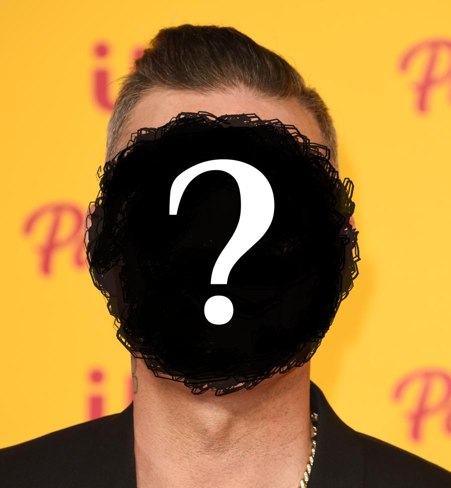 Познай кой съм аз с тези ключови думи: звезда, депресия, НЛО