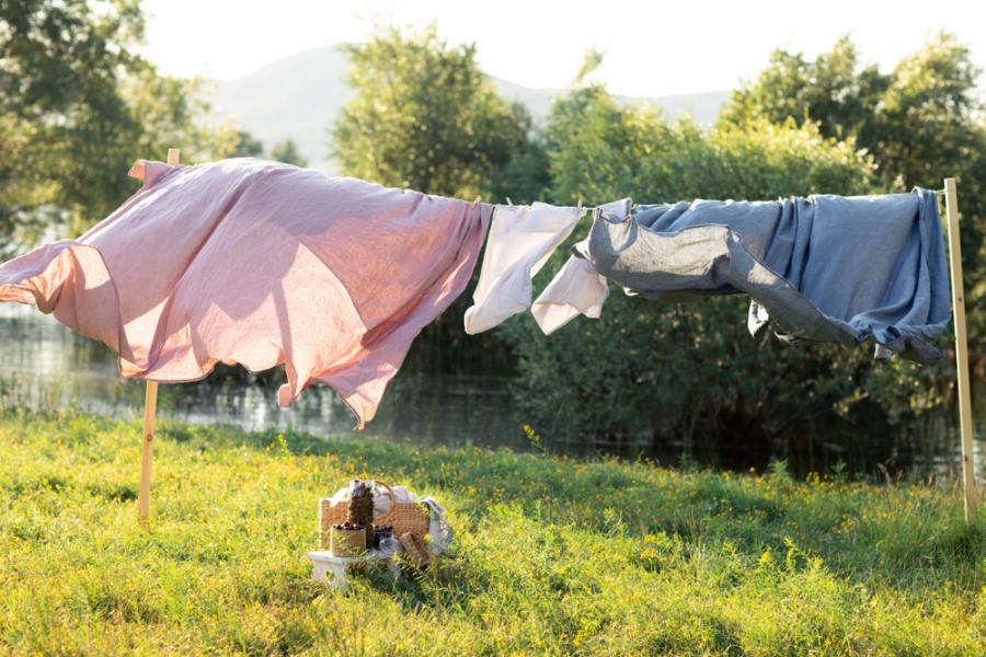 Защо прането мирише по-добре, когато е изсушено навън - под слънчевите лъчи?