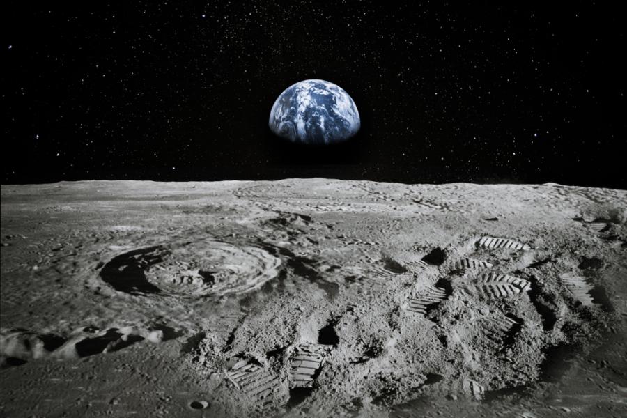 Милиардер търси 8 пътници до Луната