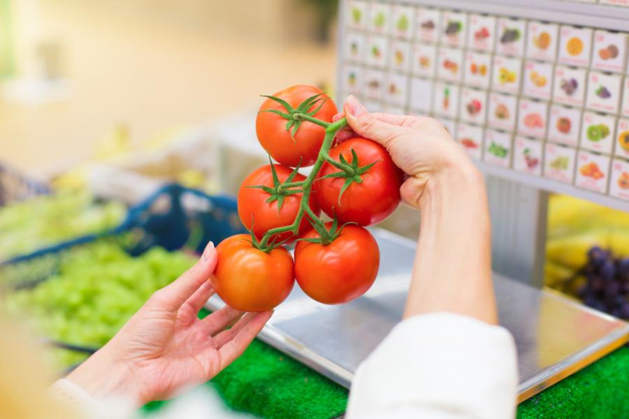 Ето как да подобрим вкуса на доматите от магазина