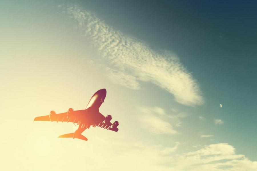 Безопасно ли е да пътуваме със самолет по време на пандемия?
