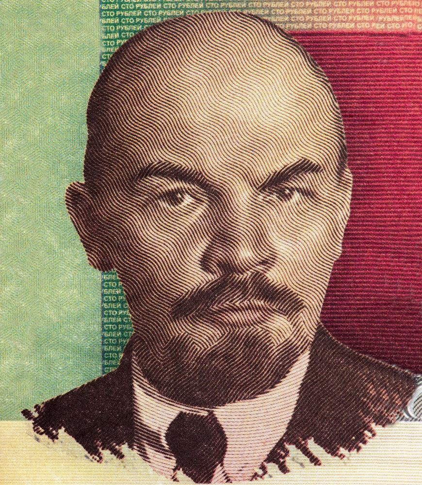 Виц: По времето на СССР един руснак влязъл в магазин за мебели