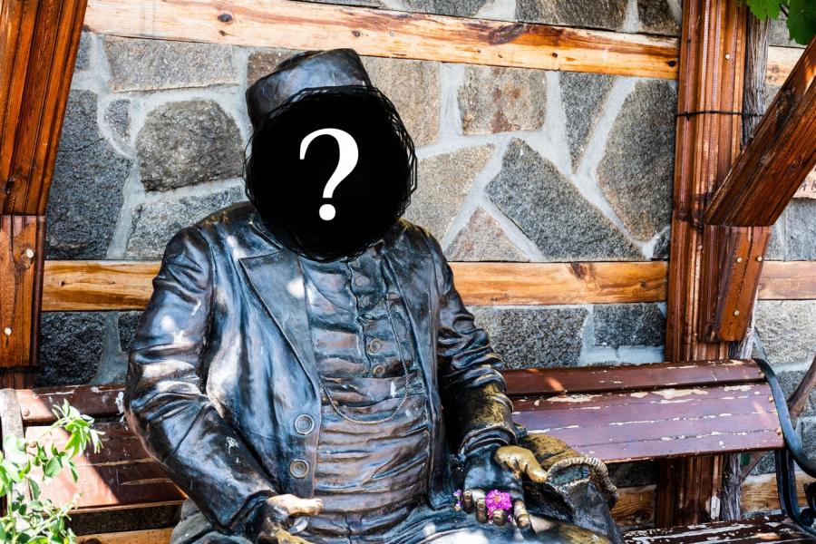 Аз убих своя създател. Кой съм аз?