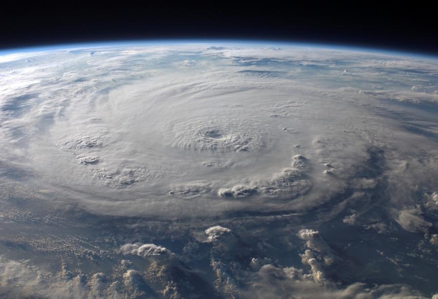 Изкуственият интелект може да помогне за ранно предупреждение за урагани