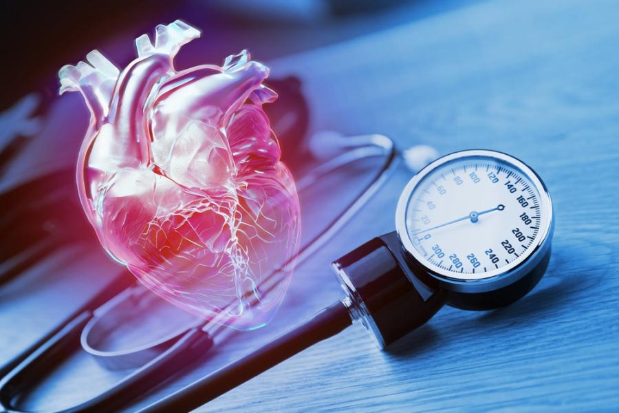 Променливото кръвно налягане може да увеличи риска от деменция и сърдечно-съдови проблеми при по-възрастните хора