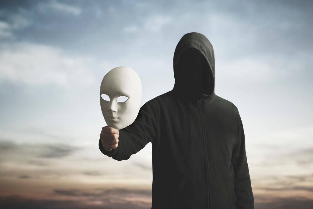 Тя дълго време не наричаше това насилие, а труден характер