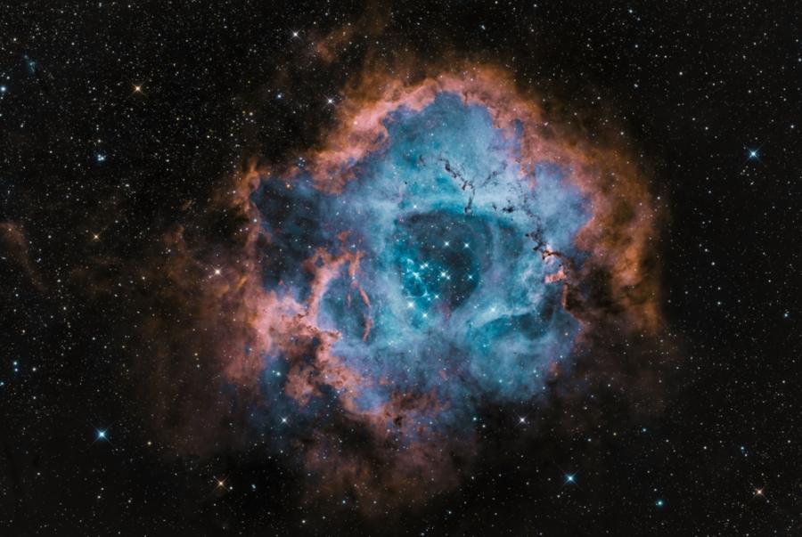 Учени наблюдаваха най-ранните етапи на експлозия на свръхнова