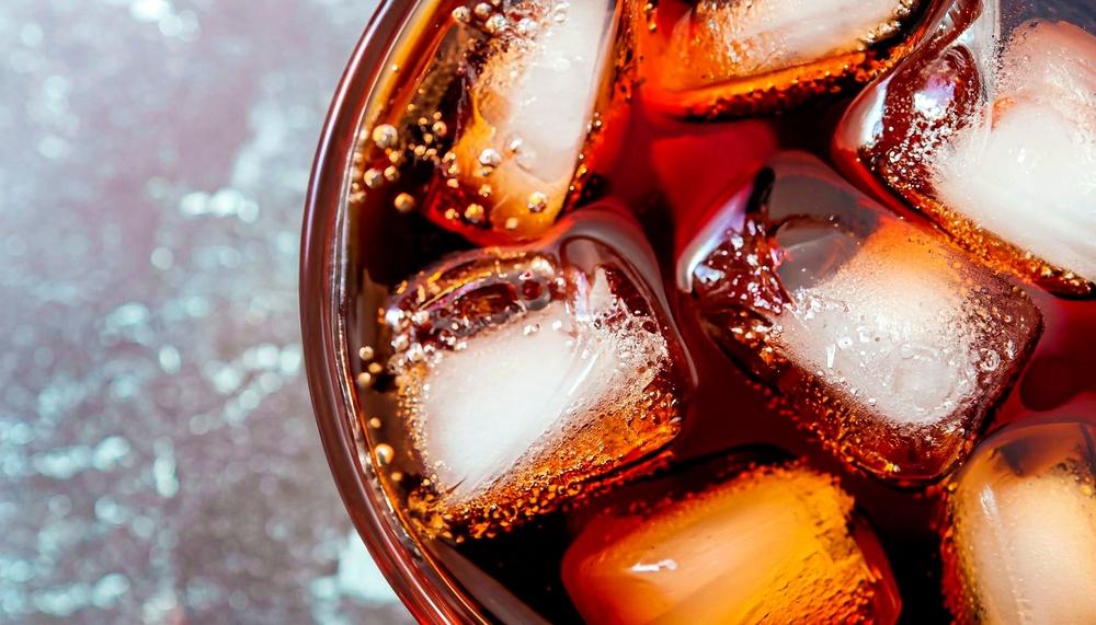 Виц: Любовният ми живот е като Coca-Cola