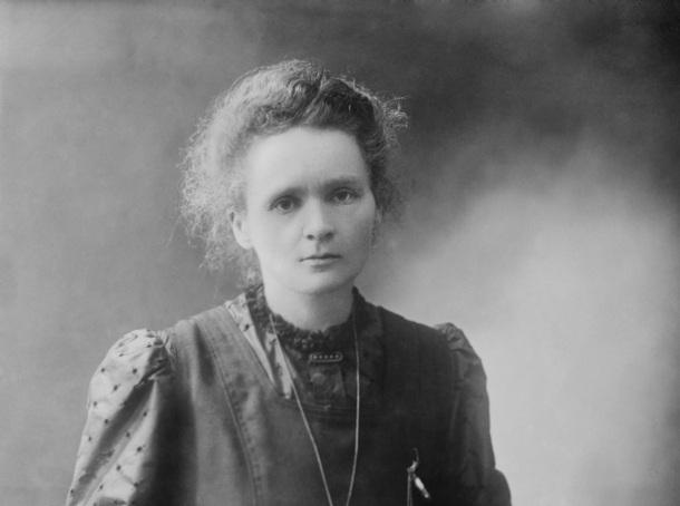 Тялото на Мария Кюри било толкова радиоактивно, че тя била погребана в ковчег, облицован с олово