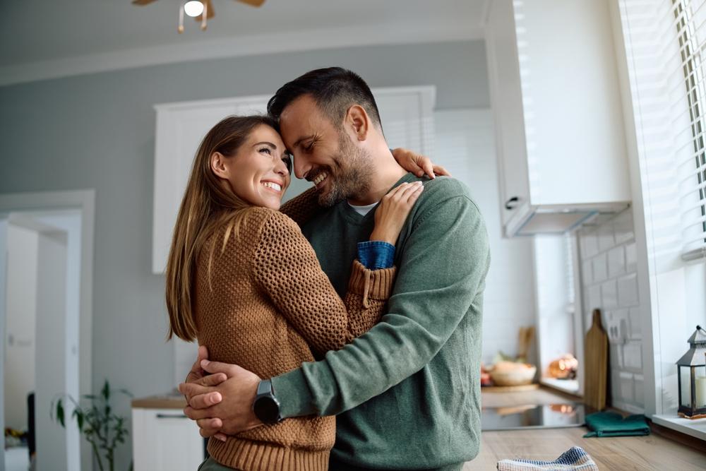 Скъпи, защо не качваш и мои снимки във фейсбук?