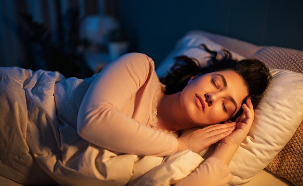 Какво означава, когато сънувате починал човек