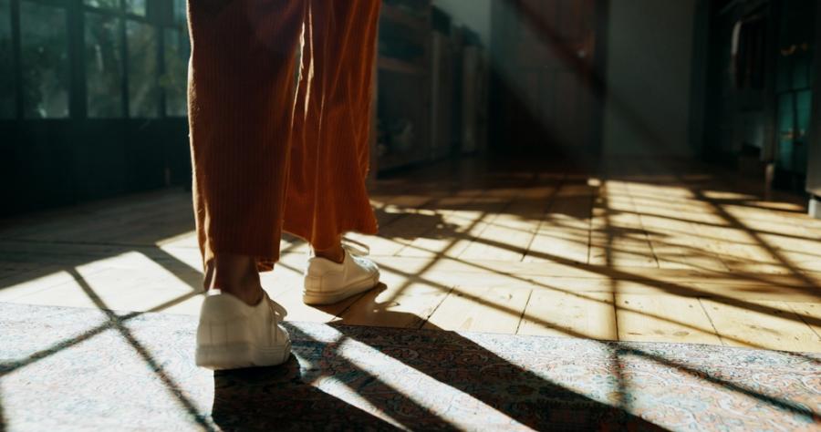 Ходенето назад подобрява гъвкавостта и координацията