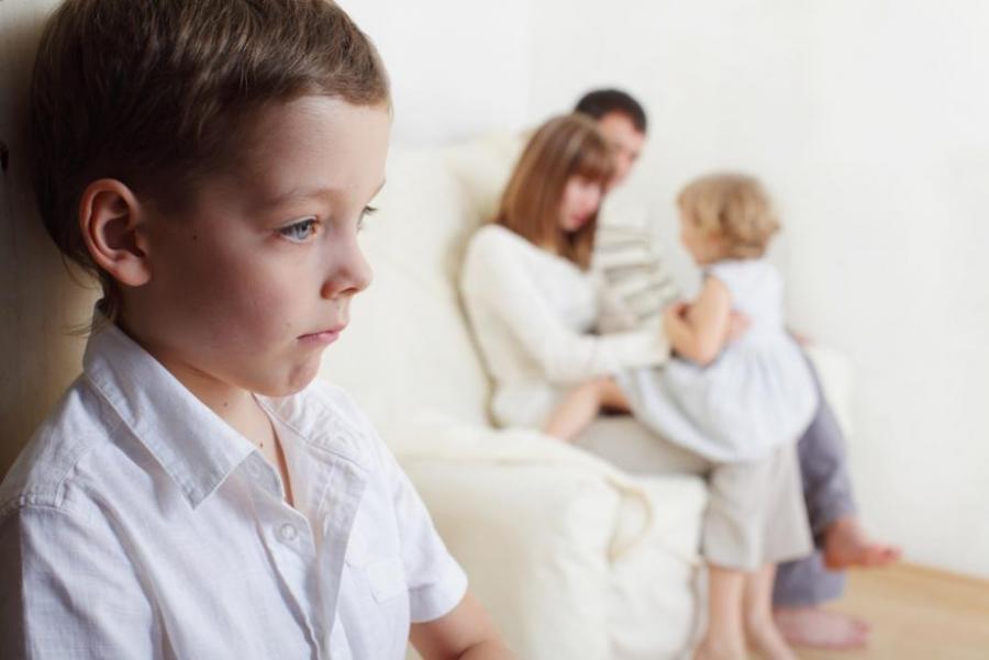 Поведението на всяко дете е причинено от родителска грешка
