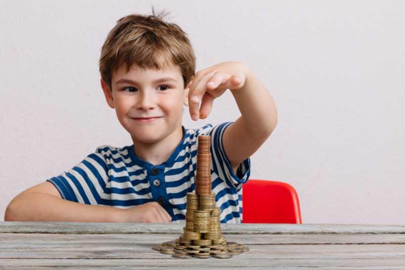 5 теми за парите, които да не обсъждате с детето