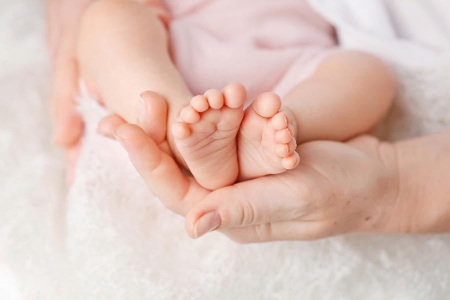 В Пловдив се роди бебе с огледални органи