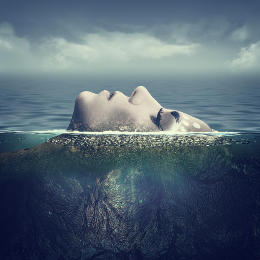 Истинският мореплавател открива всеки ден нови земи в душата си