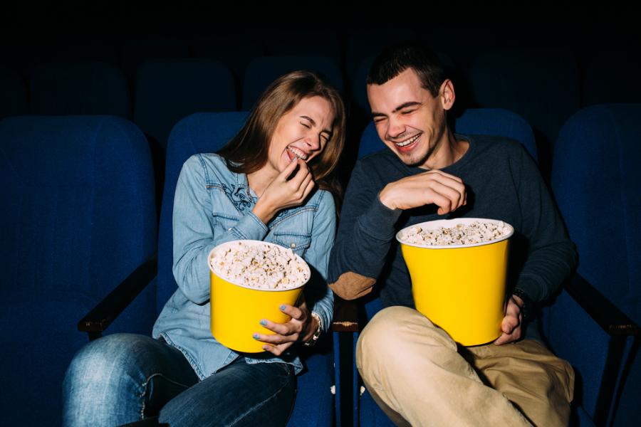 Учени: Гледането на романтични комедии е вредно