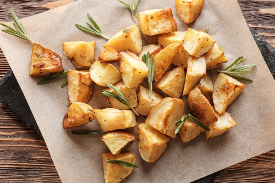 Рецепта за печени картофи с царевично брашно