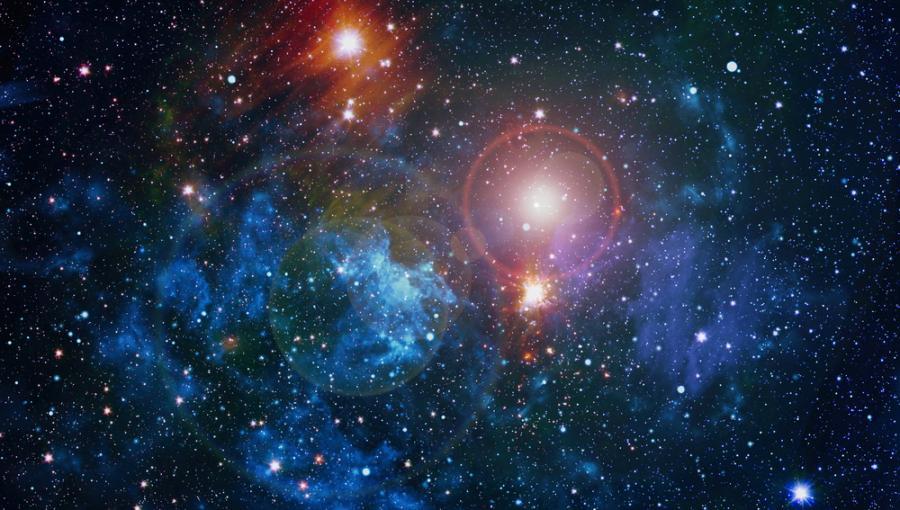 Астрономи засякоха масивна космическа експлозия, породила елементи на живота