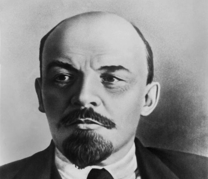 Виц: Умрял Владимир Илич Ленин и го пратили в ада