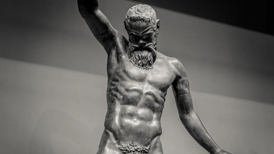 Защо древногръцките статуи имат толкова малки пениси? Обекти