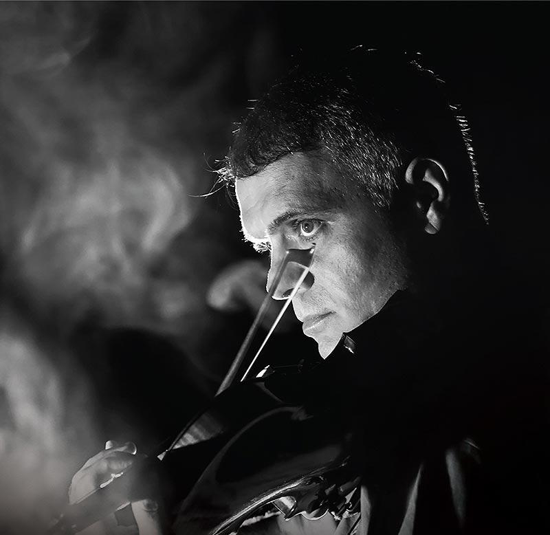 „Без крила“, „Триумф“ и премиера на „Случаят Джем“ са сред акцентите на „Аполония 2025“