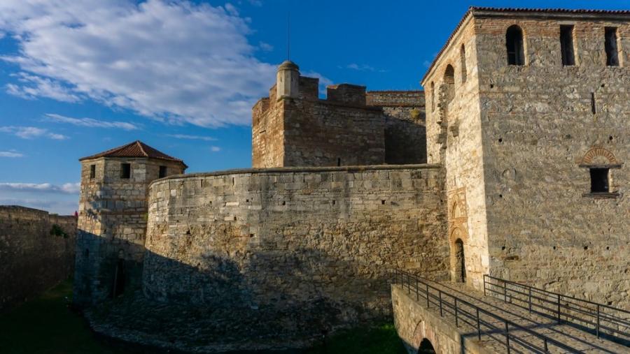 Баба Вида и видинската синагога - символите на вечния дунавски град