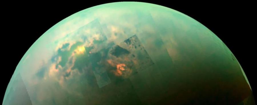 Откриха молекула на Титан, която може да обясни появата на живот на Земята