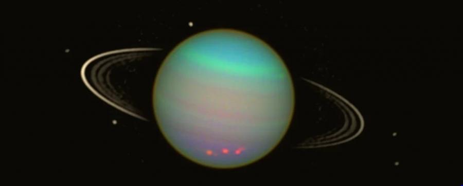 Плутон си прилича изключително много с петте най-големи спътника на Уран