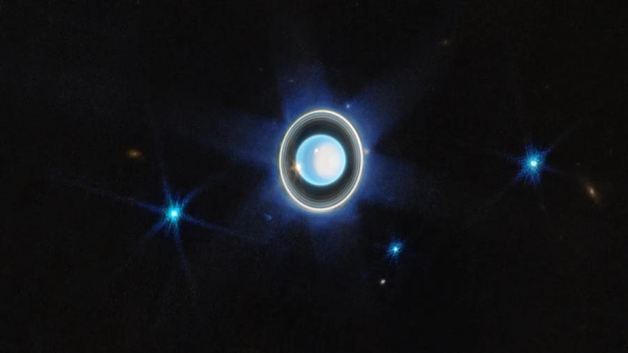 Тази нова снимка на пръстените на Уран е меко казано прекрасна