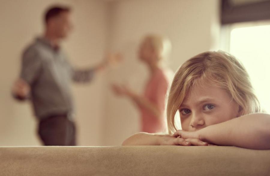 Когато родителите се карат, децата изпитват страх