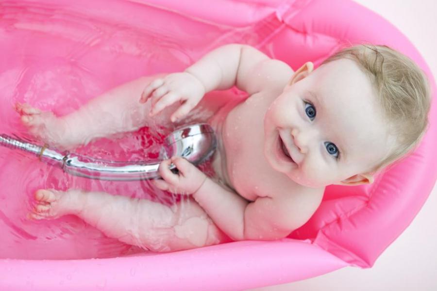  16 правила за къпане - на бебето, детето и тийнейджъра