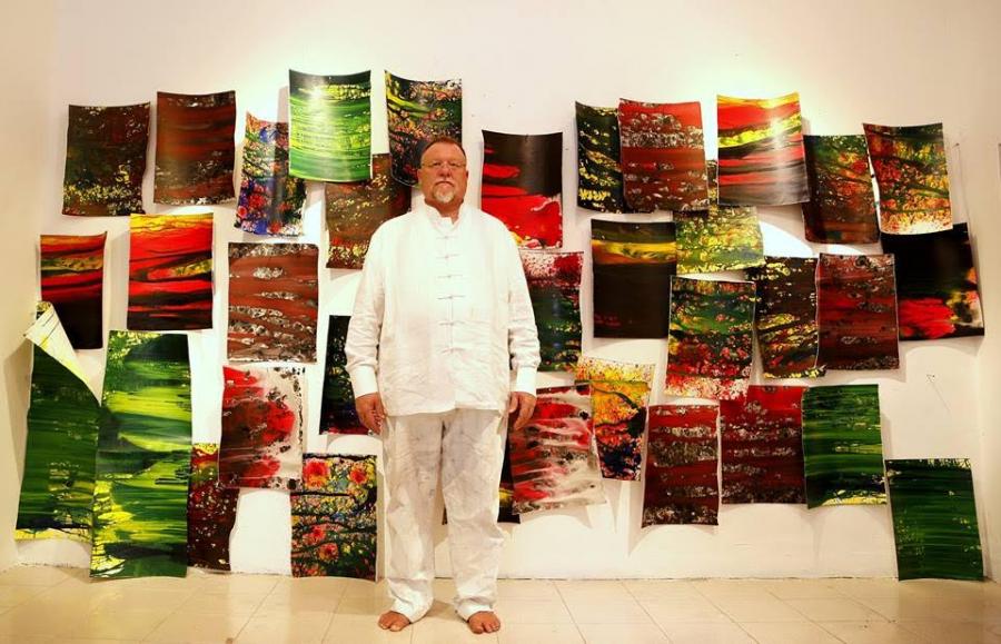 Стивънс Вон за първи път в България с авторска изложба на уникални творби, създадени с мастило и вода