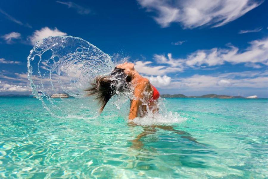 Гигантска мокра кърпичка заменя душа