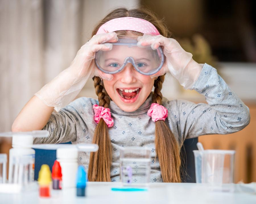 Пет лесни научни експеримента, които можете да направите с децата си