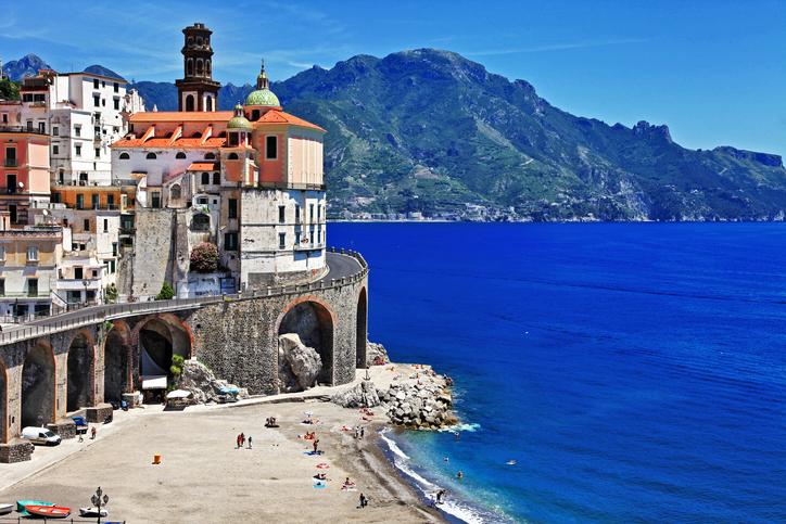 15 приказни малки градчета в Италия