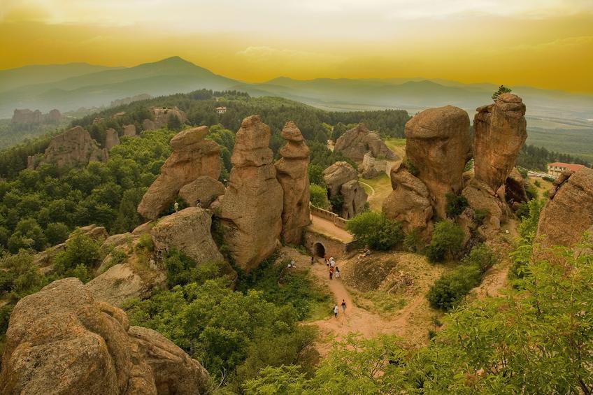 Фантастичните форми на Белоградчишките скали
