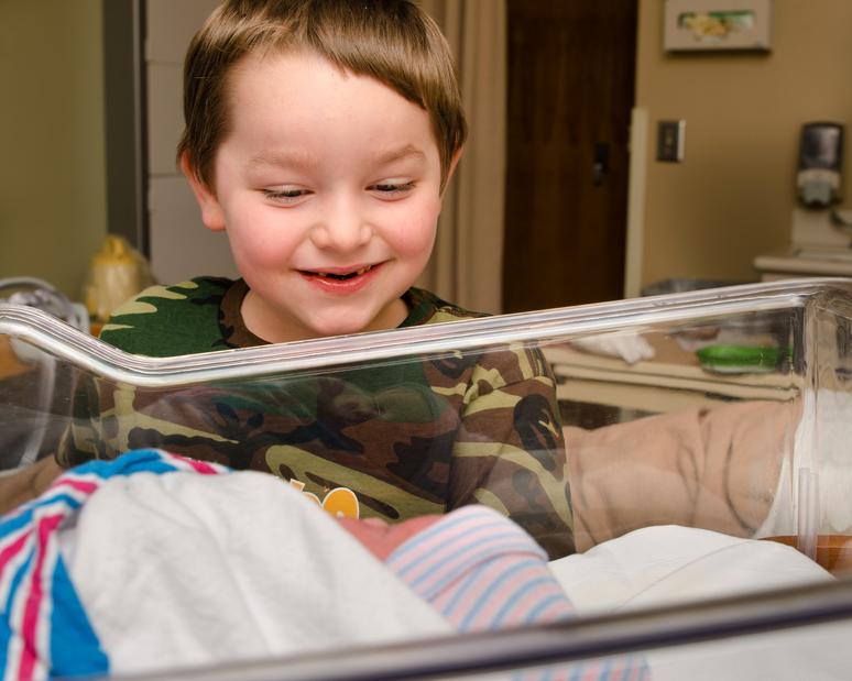 Когато малките дечица се срещнат с новия живот