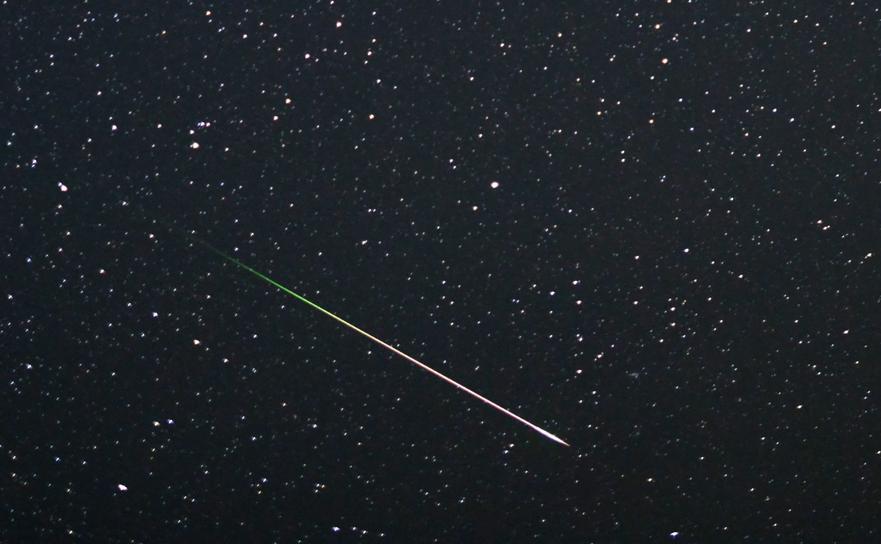 Тази нощ падат по 200 звезди на час!