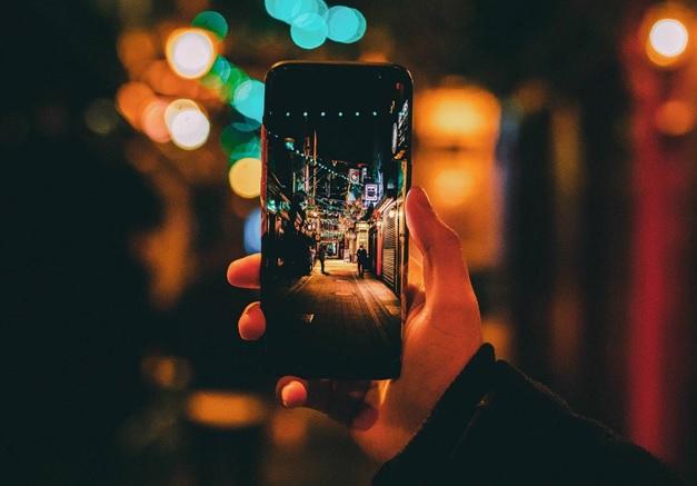 Спечели последен модел смартфон! Гласувай за най-доброто tech устройство на 2018-та!