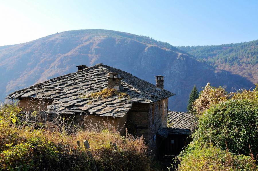 По следите на вятъра: Лещен и Ковачевица – селата от миналото